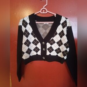 Ardene Black and Cream Argyle Cropped Cardigan